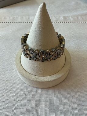 Lia Sophia Vintage Silver and Gold Electroplated Tone Stretch Bracelet